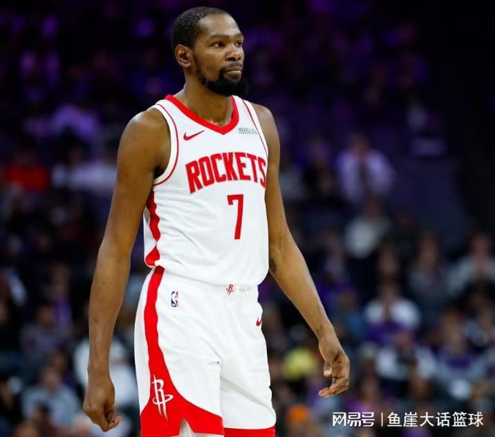 爱游戏平台体验-险胜!杜兰特36+7犯大错,恩比德32+15裁判误判,申京13+8拉胯